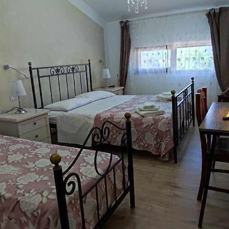 Le Colline Di Paestum Bed and Breakfast Capaccio Εξωτερικό φωτογραφία